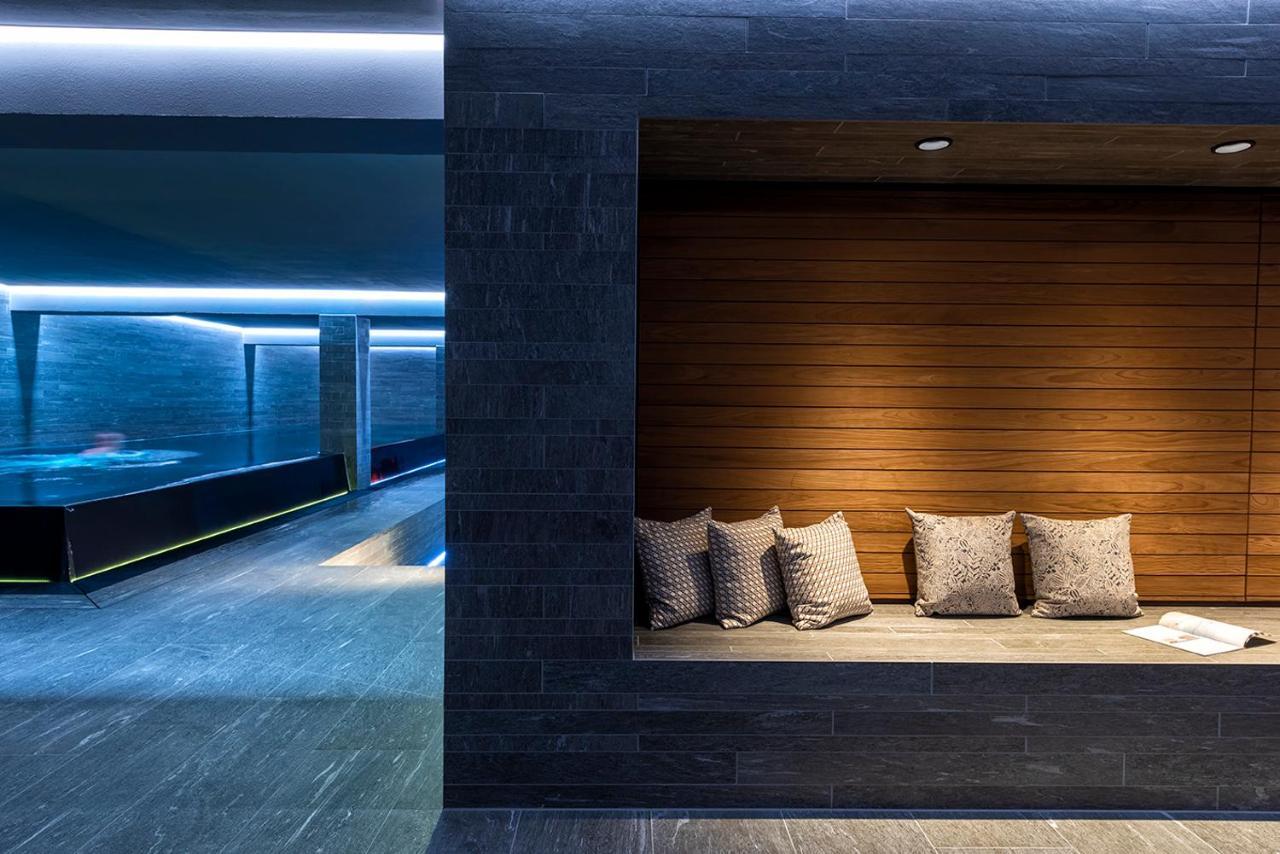 Loev - Vela Hotels بينز المظهر الخارجي الصورة