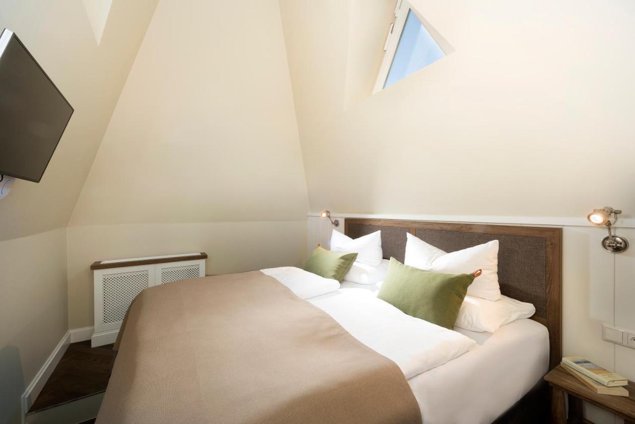 Loev - Vela Hotels بينز المظهر الخارجي الصورة