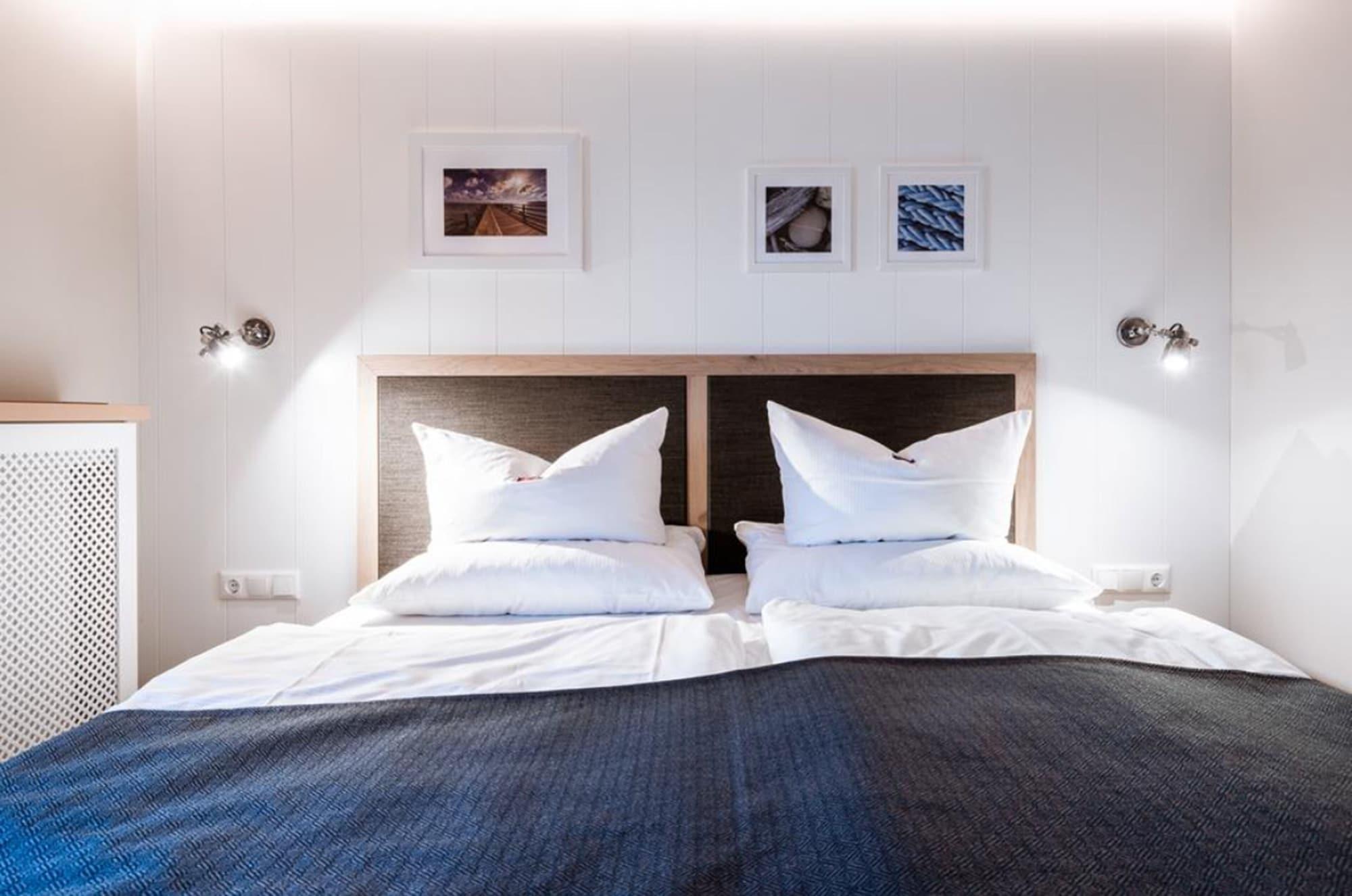 Loev - Vela Hotels بينز المظهر الخارجي الصورة